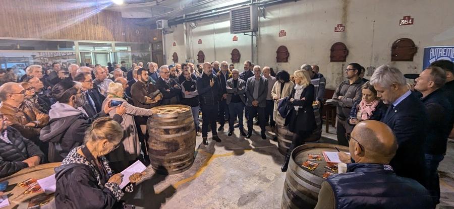 Laurent Wauquiez à la rencontre des vignerons des Côtes du Rhône